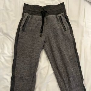 Lululemon sweatpants/joggers